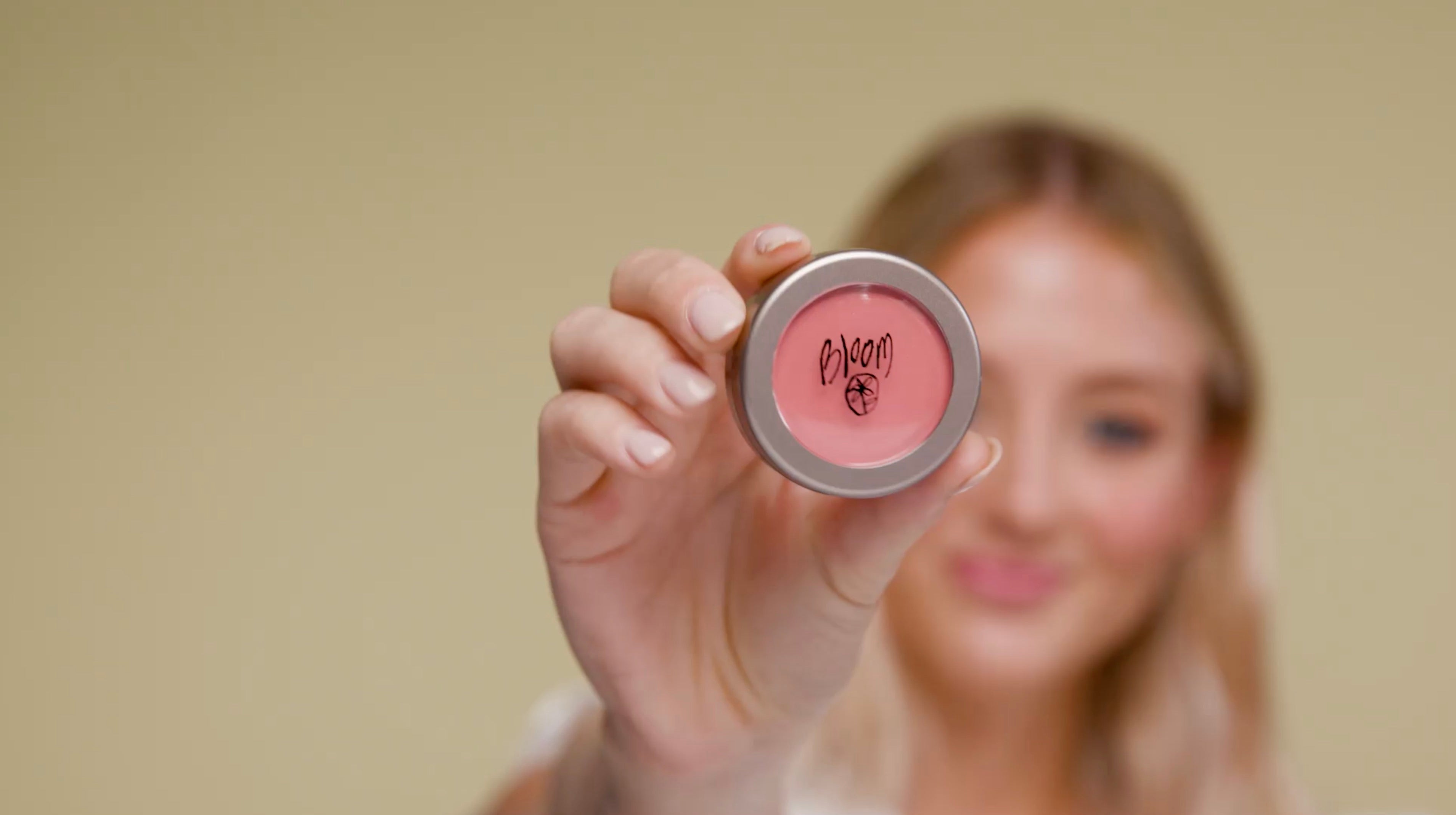 Sheer Colour Cream - bloomcosmetics.com