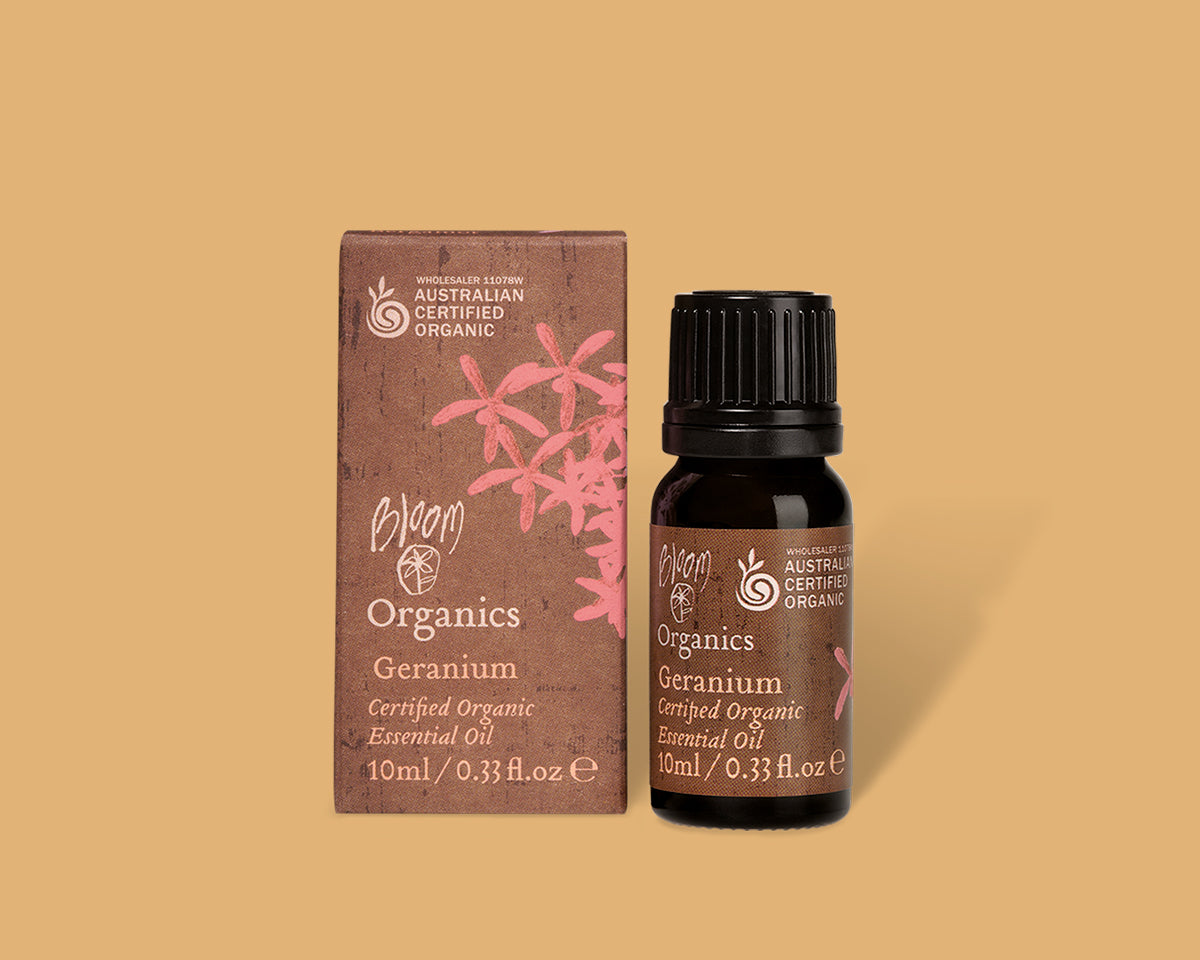 Organic Essential Oil Geranium - bloomcosmetics.com